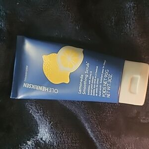 Ole henriksen lemonade smoothing scrub